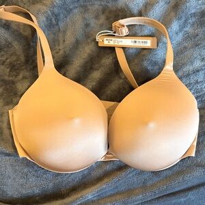 SKIMS Smooth Nude Push-Up Bra in Beige